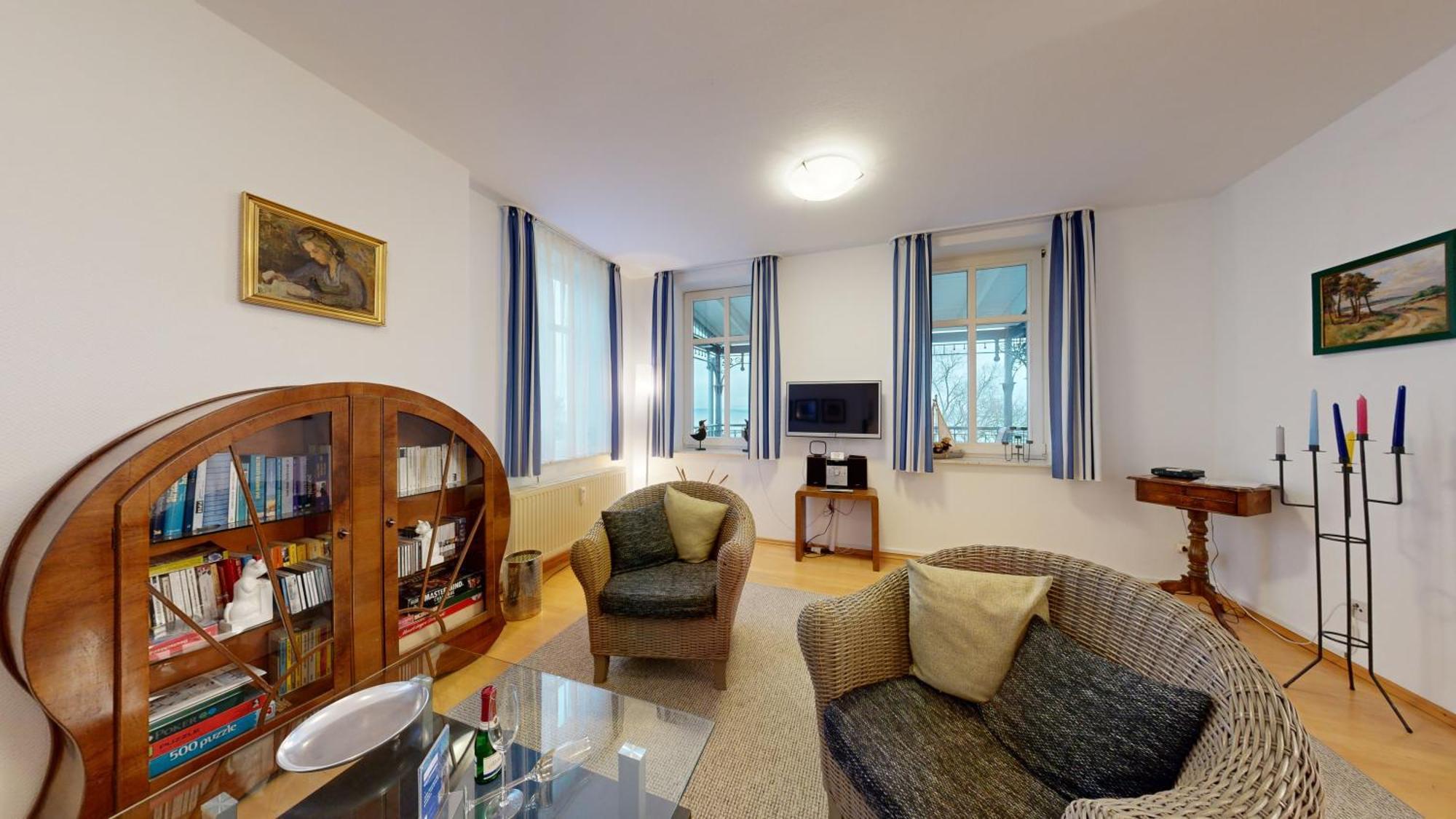 Strandblick In Binz, Fewos Direkt Am Mit Balkon Und Teilweise Mit Meerblick *