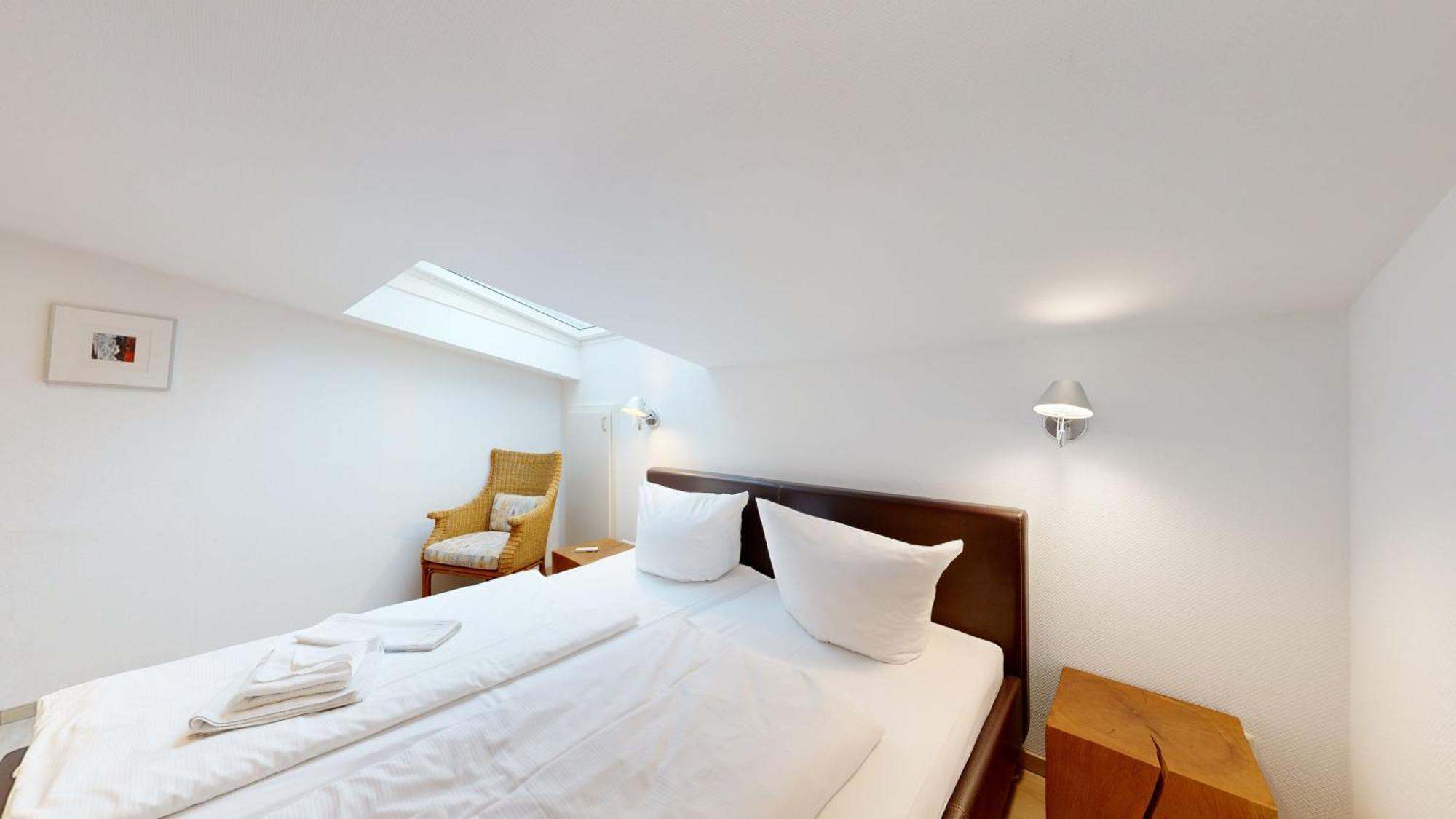 Apartment Strandblick In Binz, Fewos Direkt Am Mit Balkon Und Teilweise Mit Meerblick Binz
