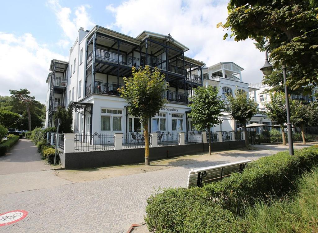 Strandblick In Binz, Fewos Direkt Am Mit Balkon Und Teilweise Mit Meerblick *